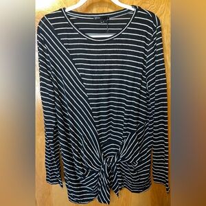 Gibson black/ivory striped softspun knit top Size 1X waist front tie